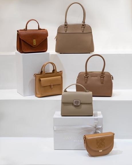 دیویدجونز دوست دار طبیعت و حیوانات | david jones اصفهان